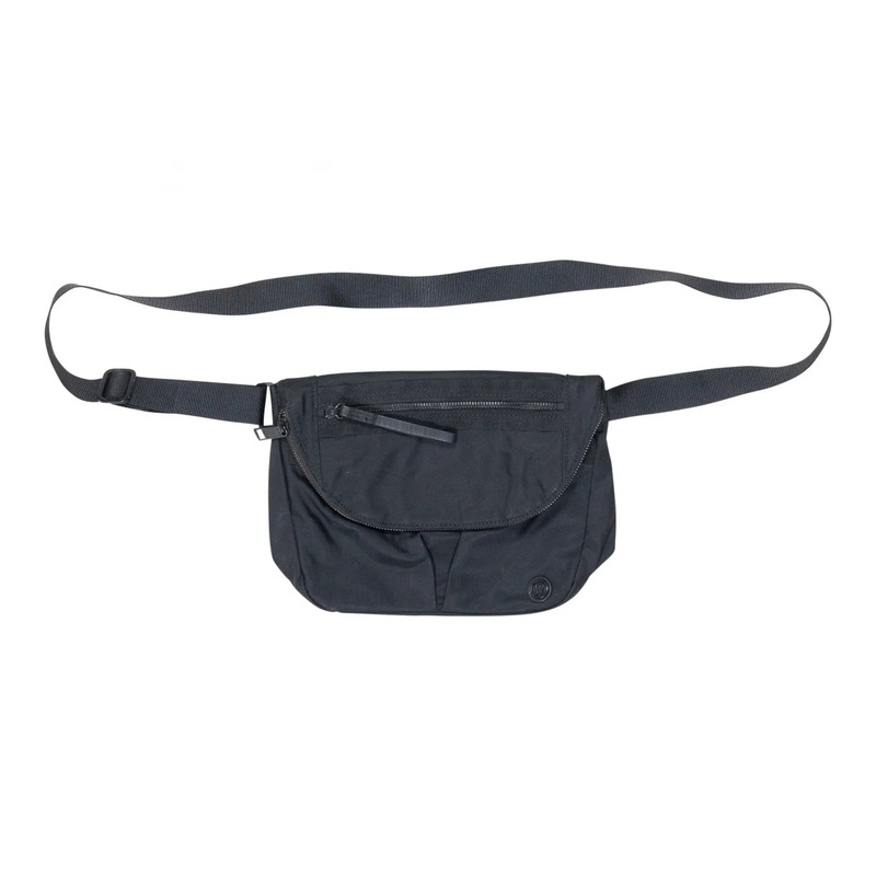 Lululemon All Night Festival Bag 5L