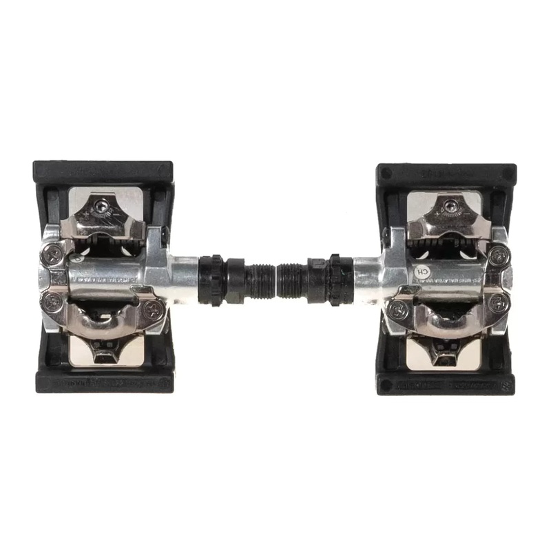 Shimano PD-M520 SPD Pedals w/ SM-PD22 SPD Flat Pedals